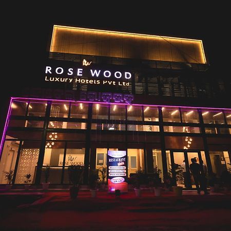 Rosewood Luxury Hotel Bhubaneswar Extérieur photo