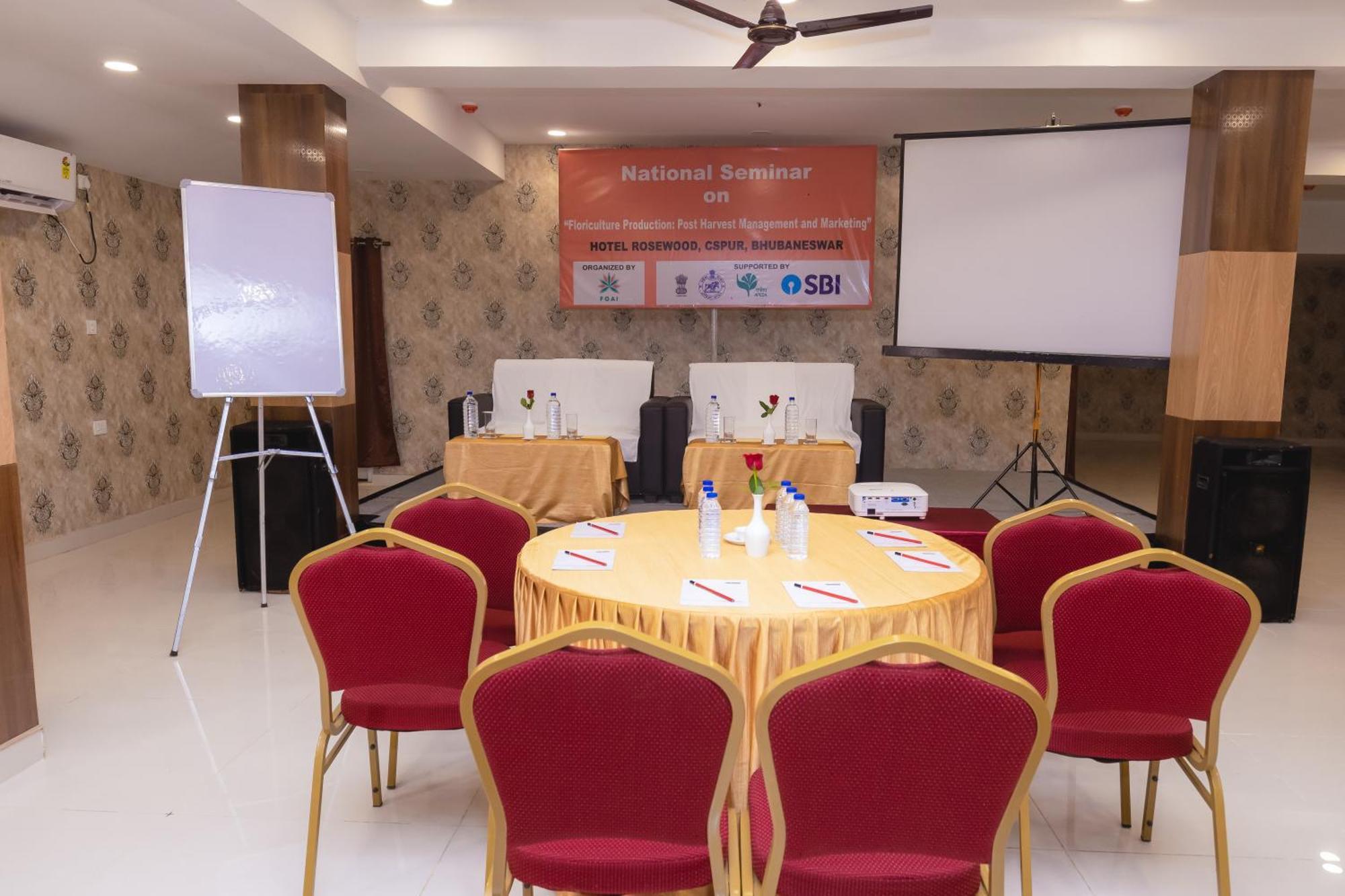 Rosewood Luxury Hotel Bhubaneswar Extérieur photo